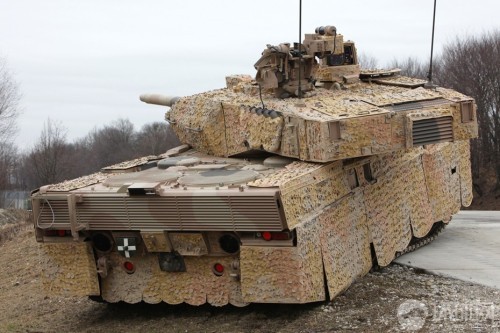 Xe tăng chiến đấu Leopard-2A7+ do Đức chế tạo